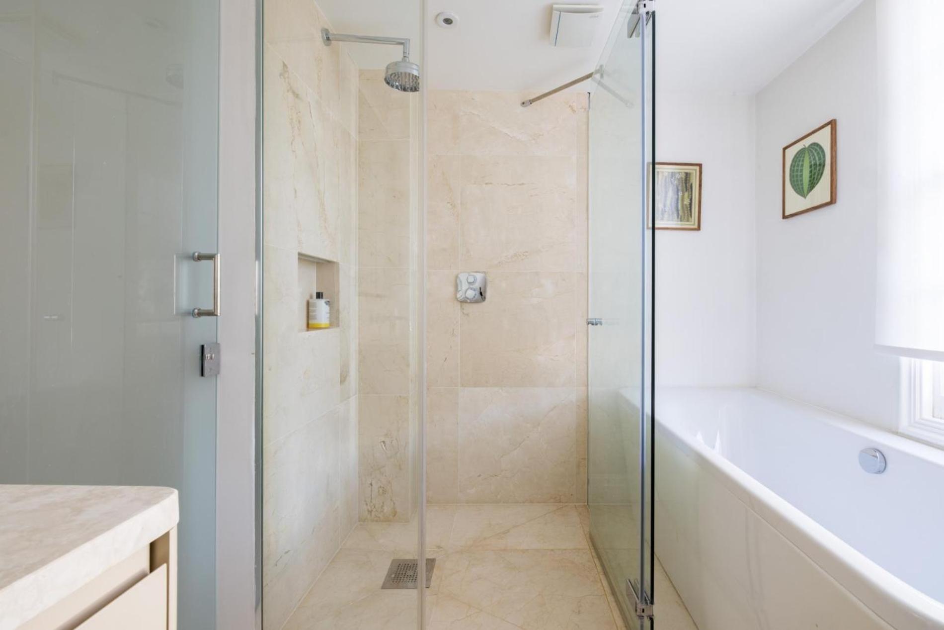 Sunny In Chelsea - Luxurious 3 Bedroom Chelsea Vakantiehuis Londen